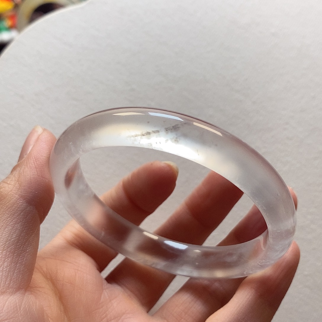 石英质玉手镯未镶嵌56-57