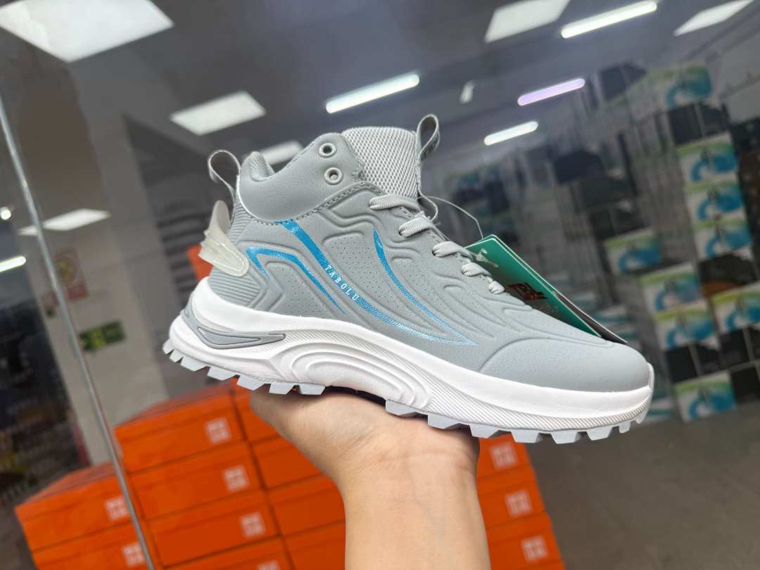 77008全皮高邦防水秋冬鞋休闲