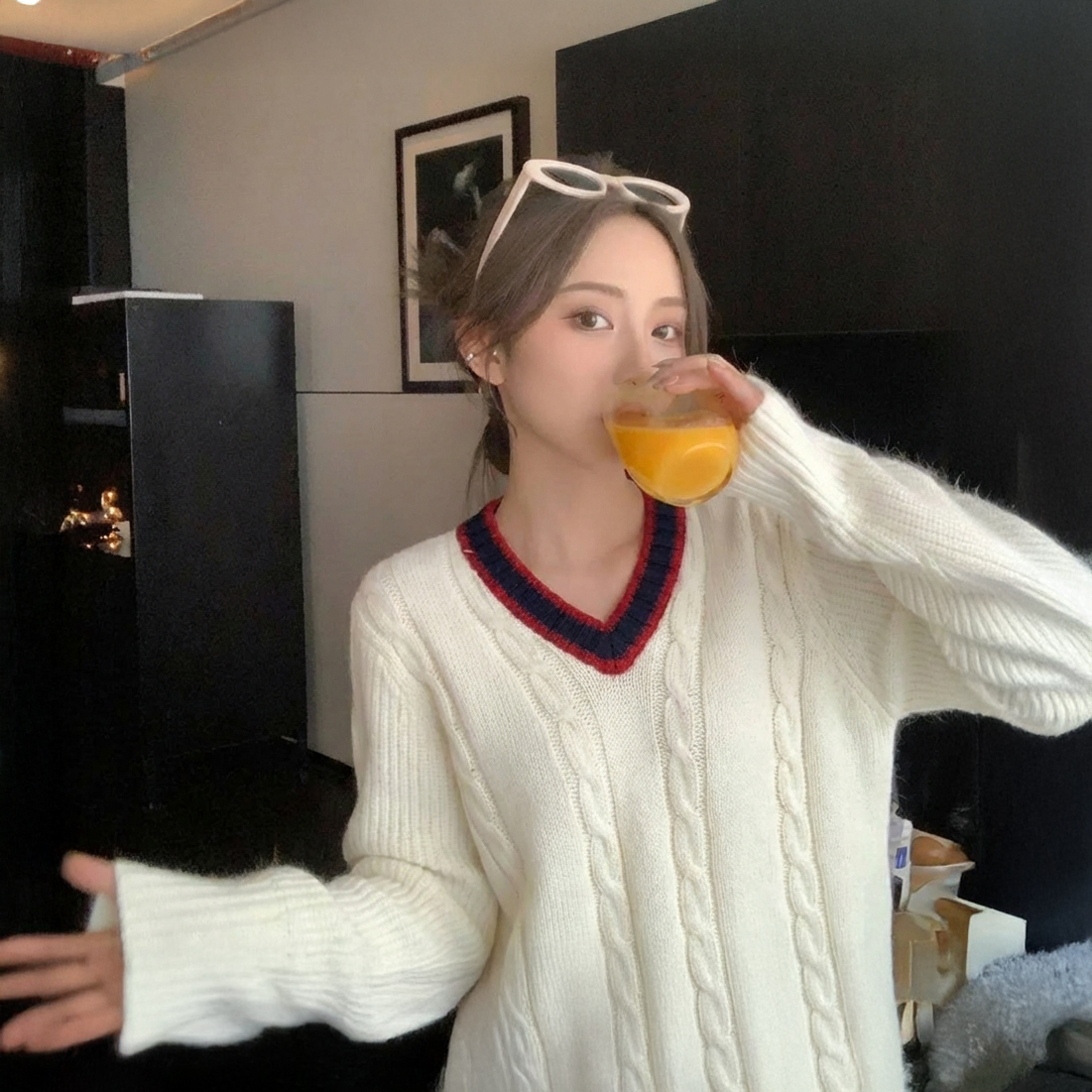 高定V领撞色条纹毛衣M03