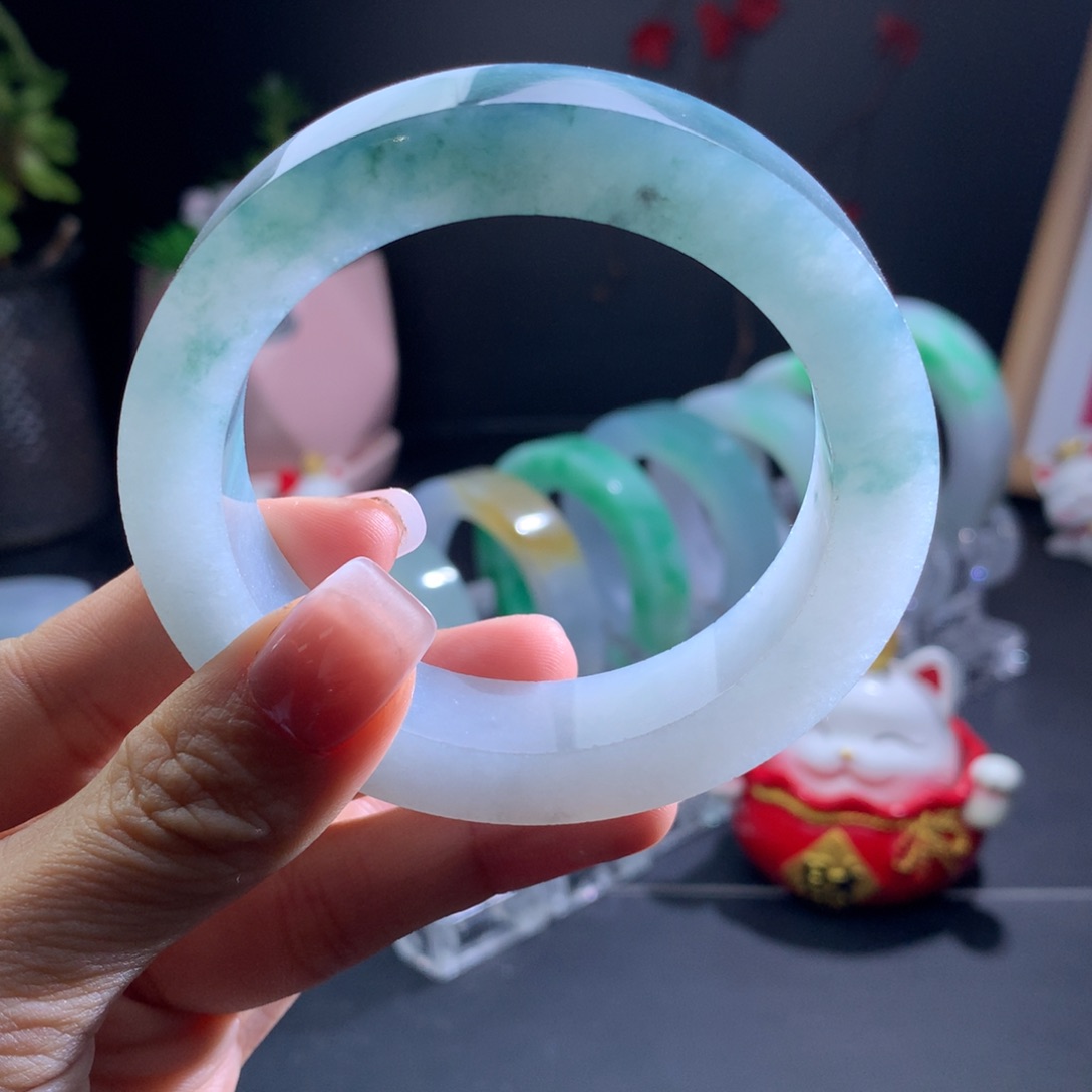 定制翡翠手镯未镶嵌