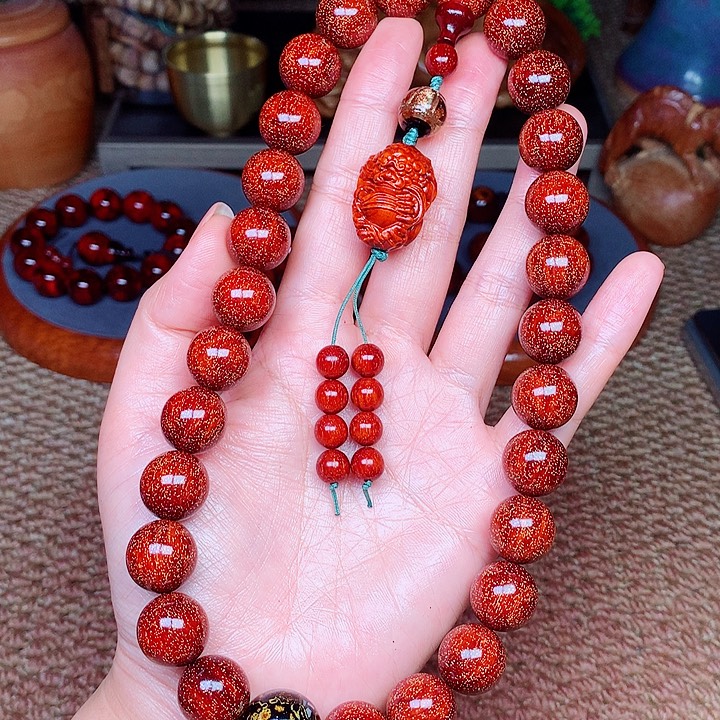 檀香紫檀（小叶紫檀）15红手持