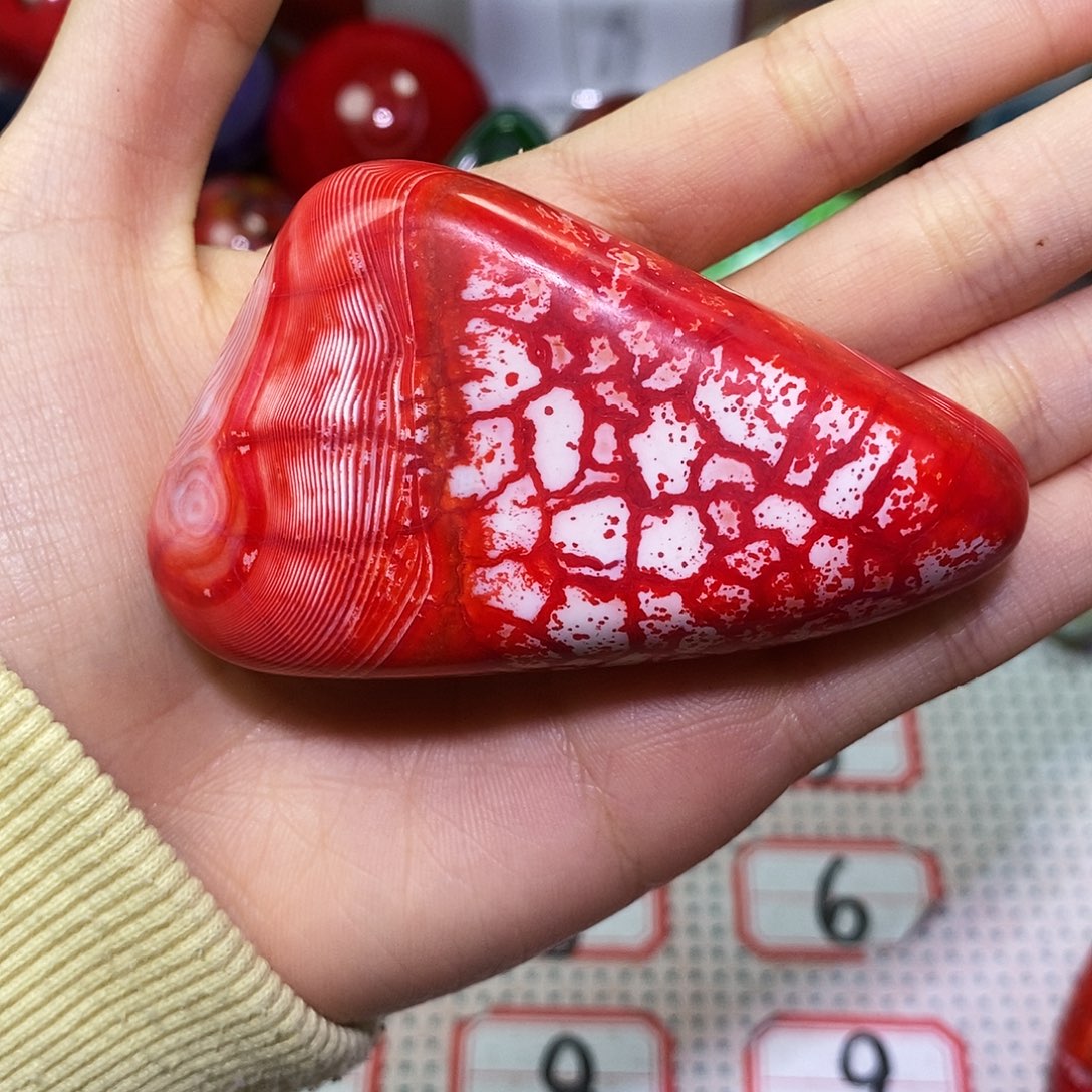 G***B玛瑙/玉髓未镶嵌珠宝奇石