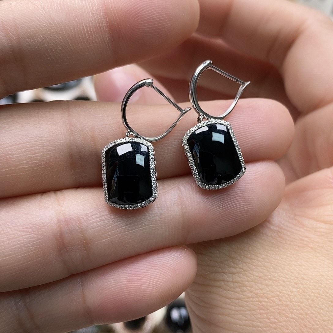 翡翠18K金镶嵌耳饰