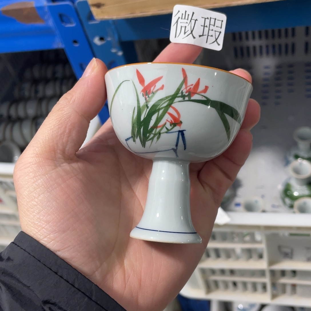 釉下手绘茶具微瑕