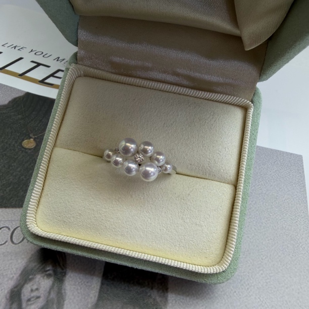 淡水珍珠戒指极光爆亮无暇天花板品质 多珠款淡水珍珠戒指 可调节