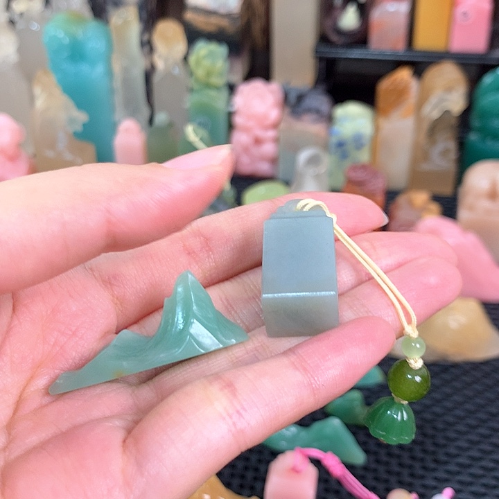 雅安绿印石印石和山子