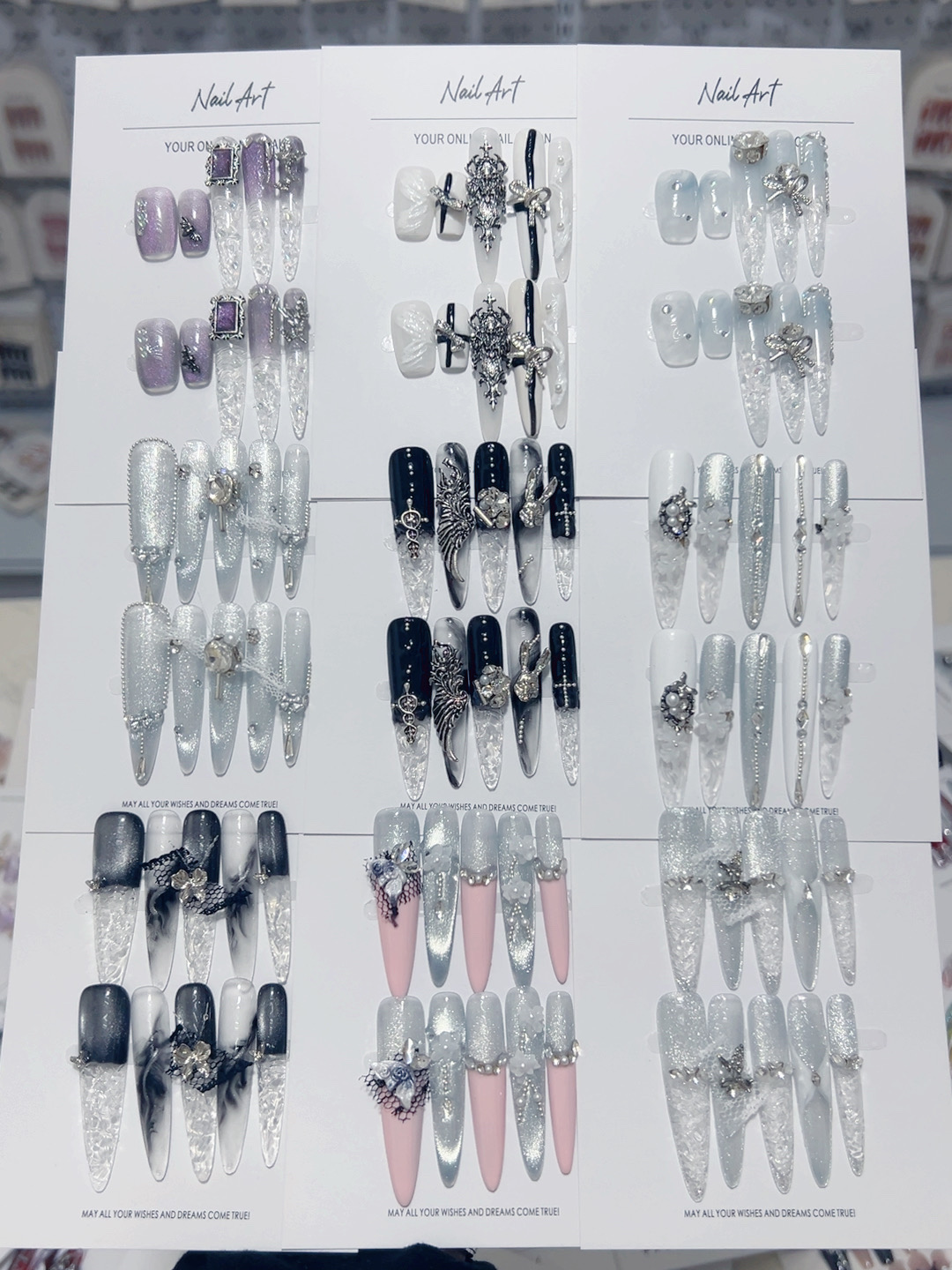 精致高级感爆闪超长细狗纯手工穿戴甲轻奢风