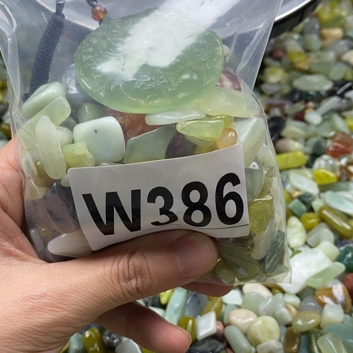 蛇纹石玉未镶嵌鱼缸石