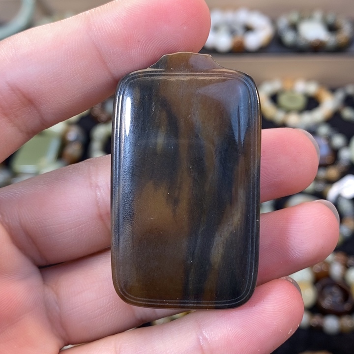 和田玉（糖玉）未镶嵌颈饰