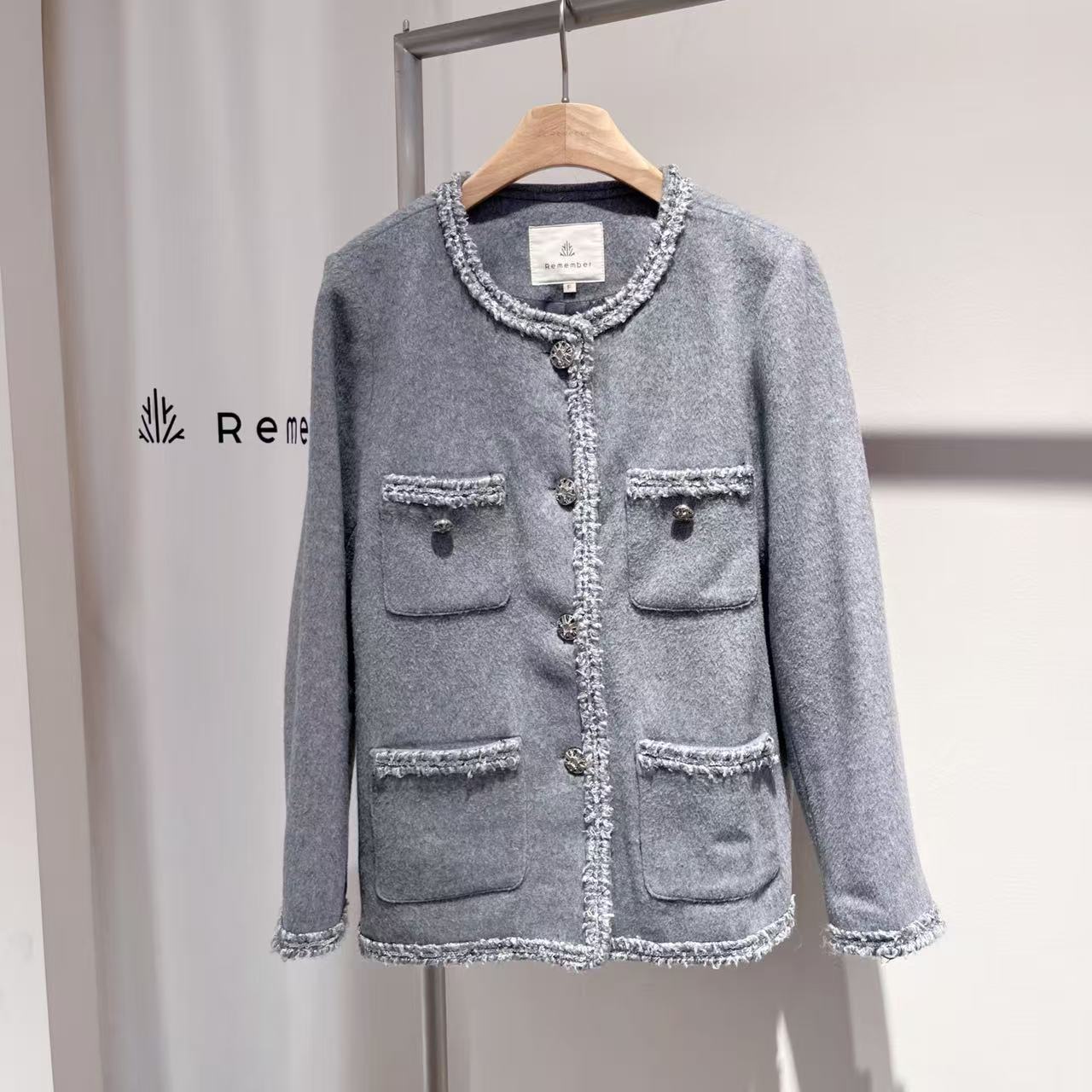 Remember圆领厚款小香风极简风秋冬短外套