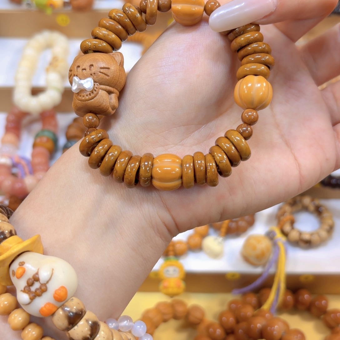 吊坠星月菩提甜甜圈加立体猫