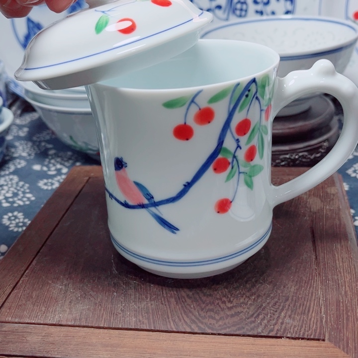 青花玲珑手绘花鸟办公杯