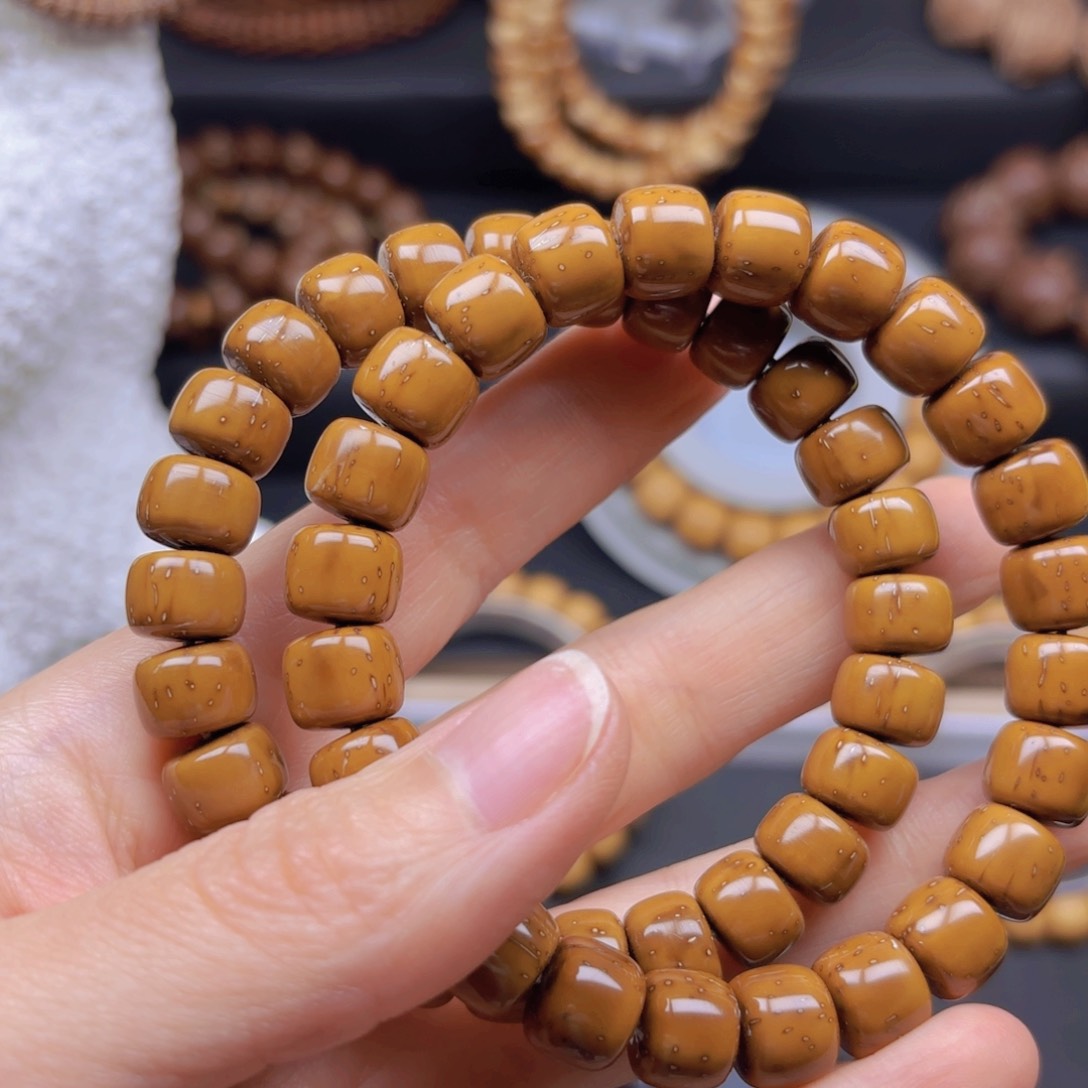 【闪购商品】菩提紫金鼠福利老型手串