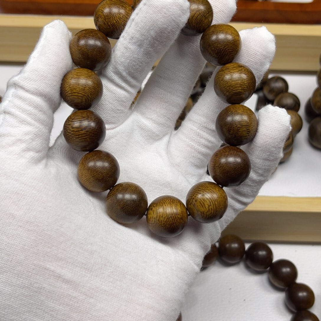 翱***翔手串沉香越南芽庄黄棋楠