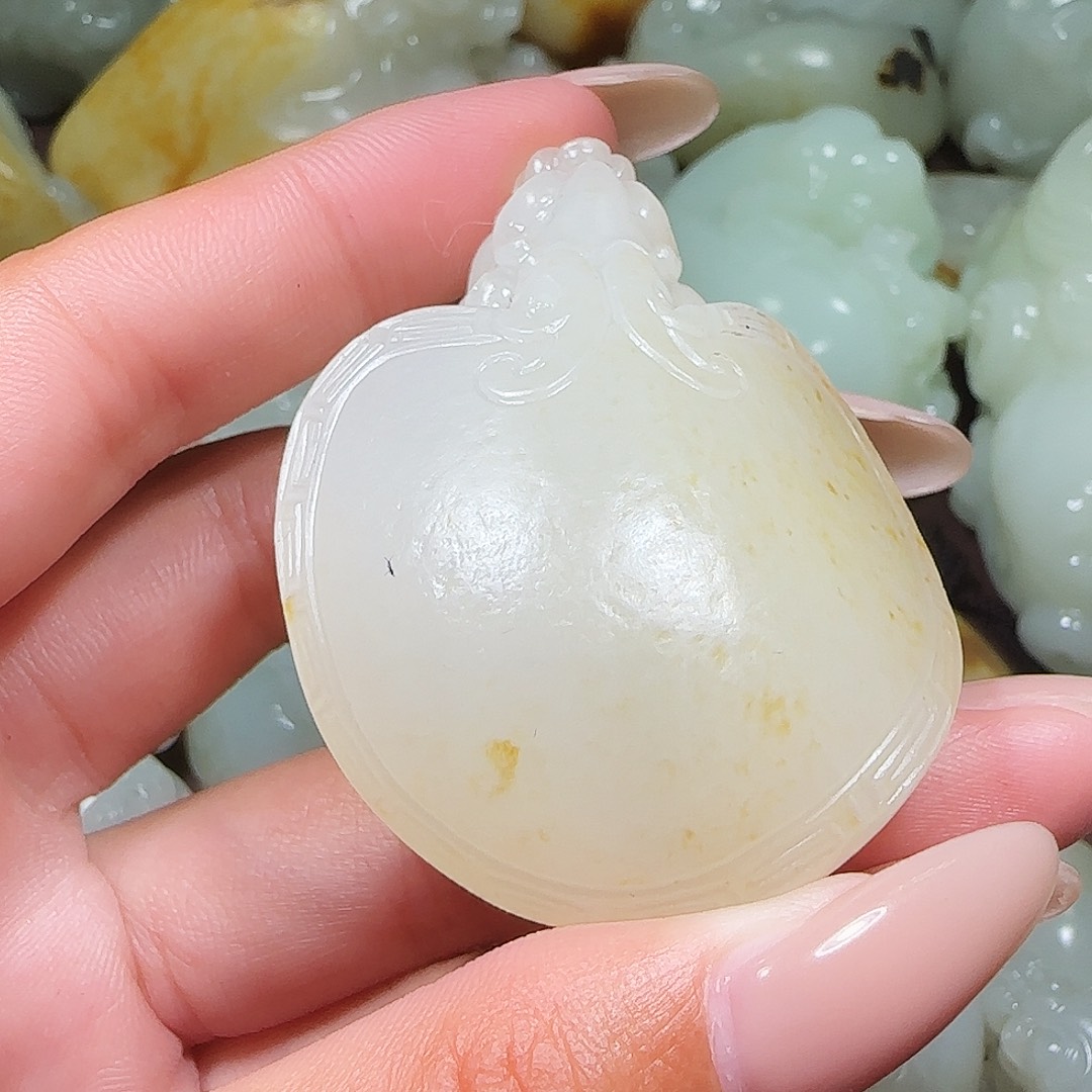 和田玉挂件未镶嵌