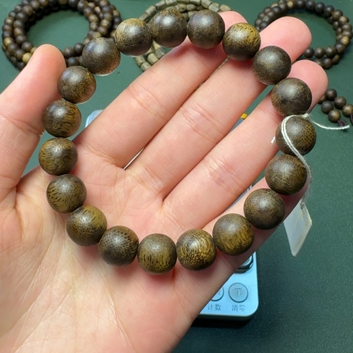 沉香手串飞***鹰海南乌身圆叶树心油老料11克