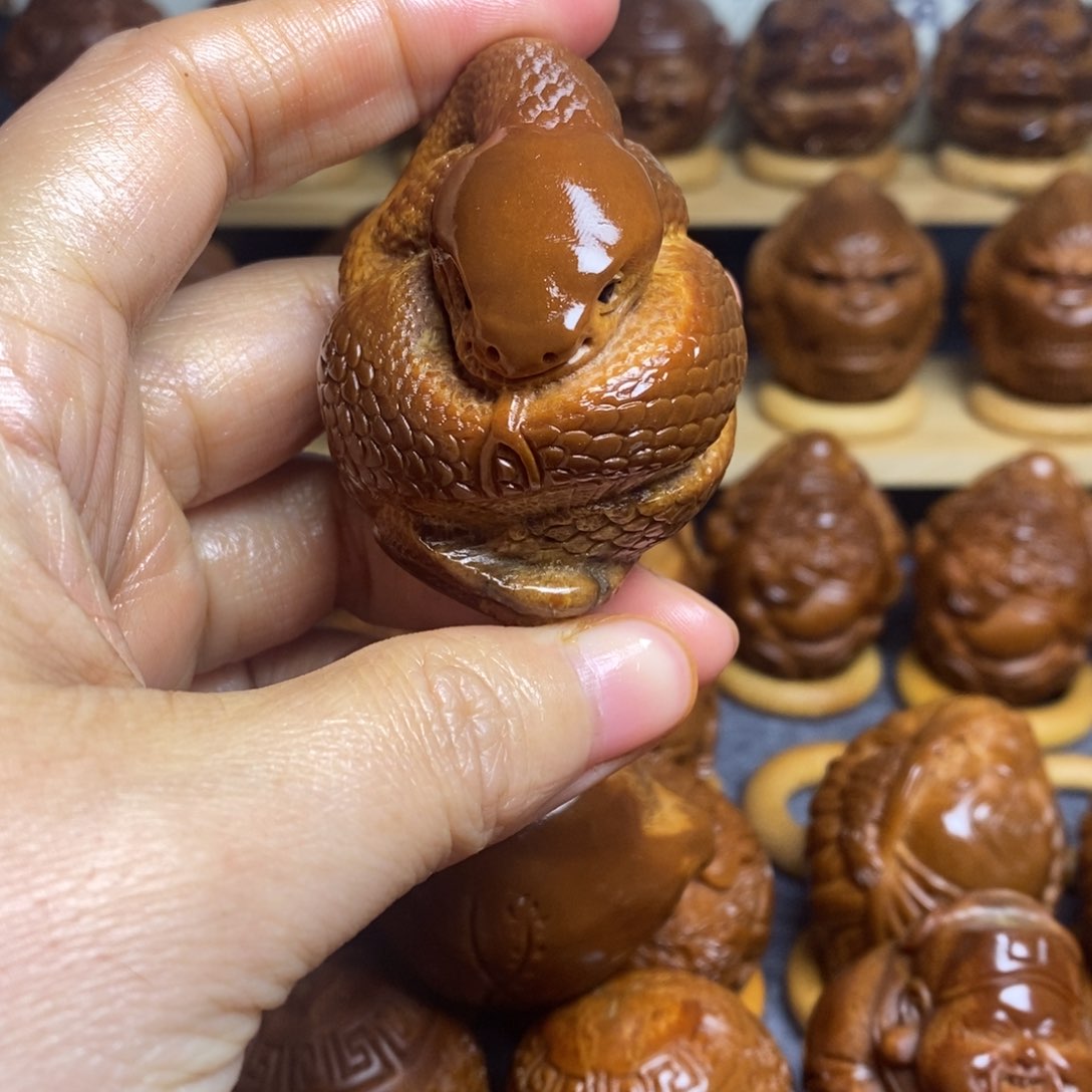 【闪购商品】核桃木/黑胡桃（胡桃木）魚*橄榄核雕工艺4.1