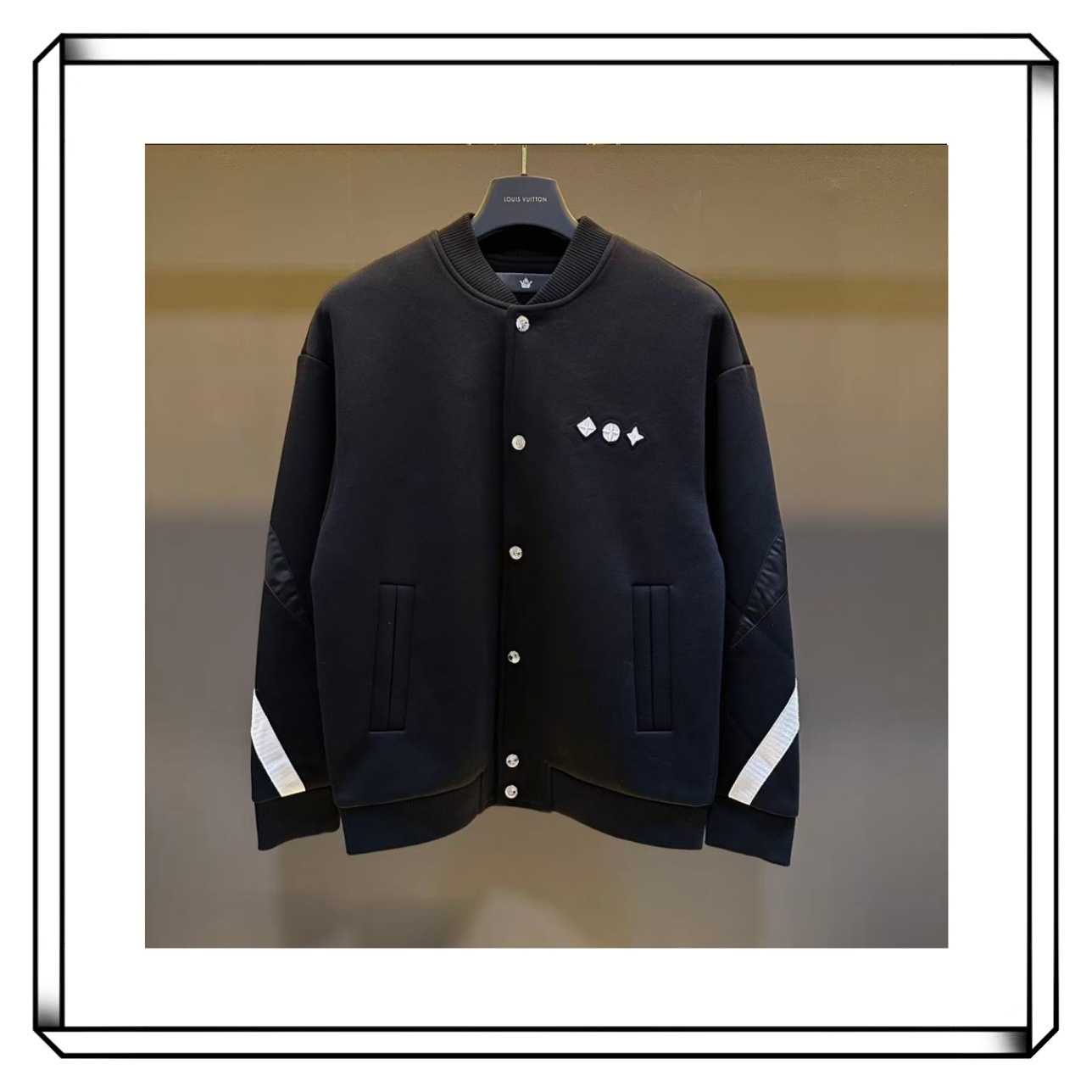 【时尚单品】L家早秋新款时尚夹克外套 男女同款 晖6819