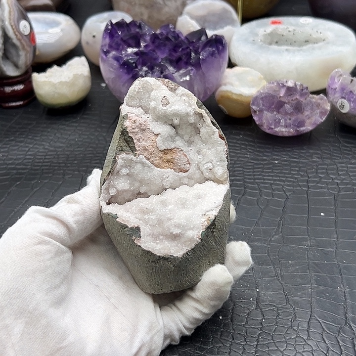 珠宝半成品未镶嵌水晶