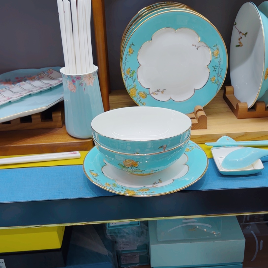 陶瓷西湖蓝面碗2个