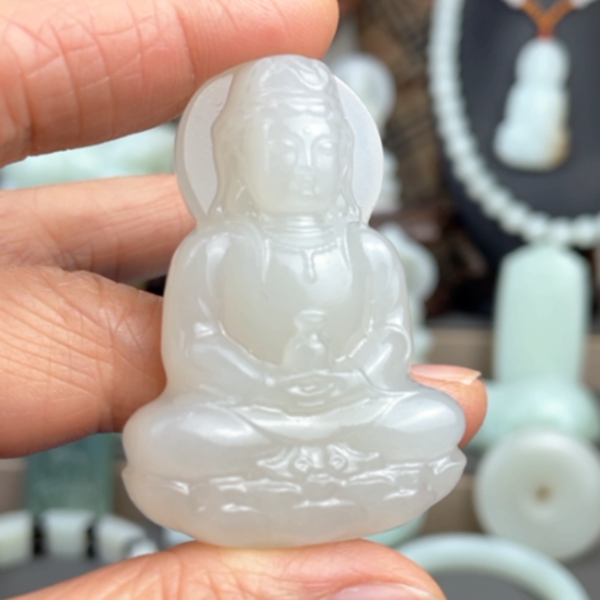 【闪购商品】颈饰未镶嵌和田玉