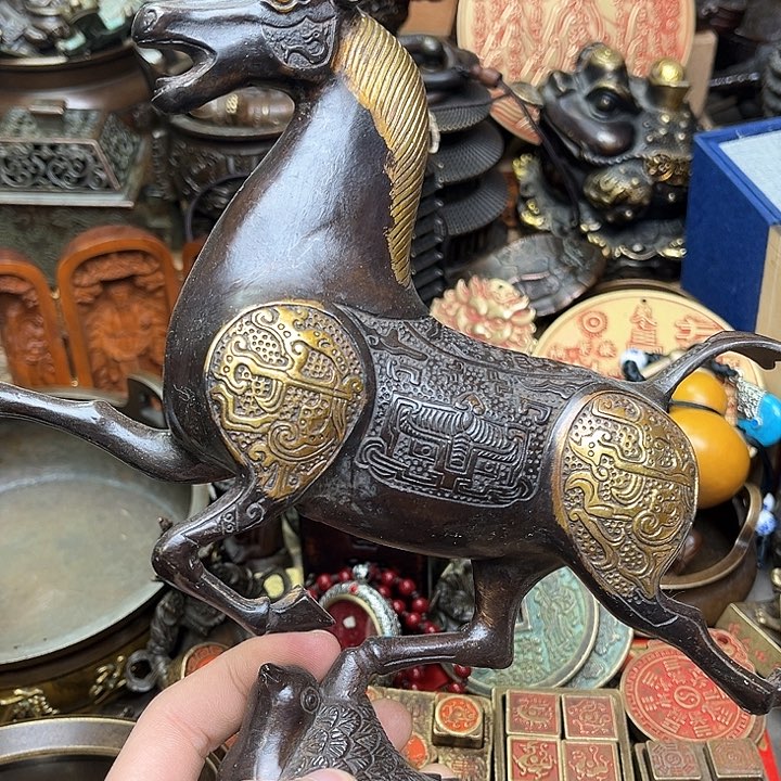 嘉嘉精品铜器摆件