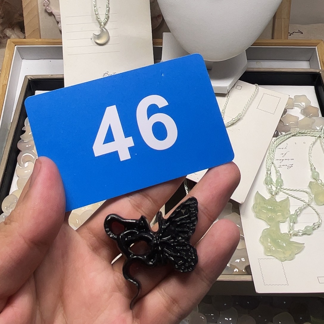 薇***w玛瑙/玉髓合金颈饰