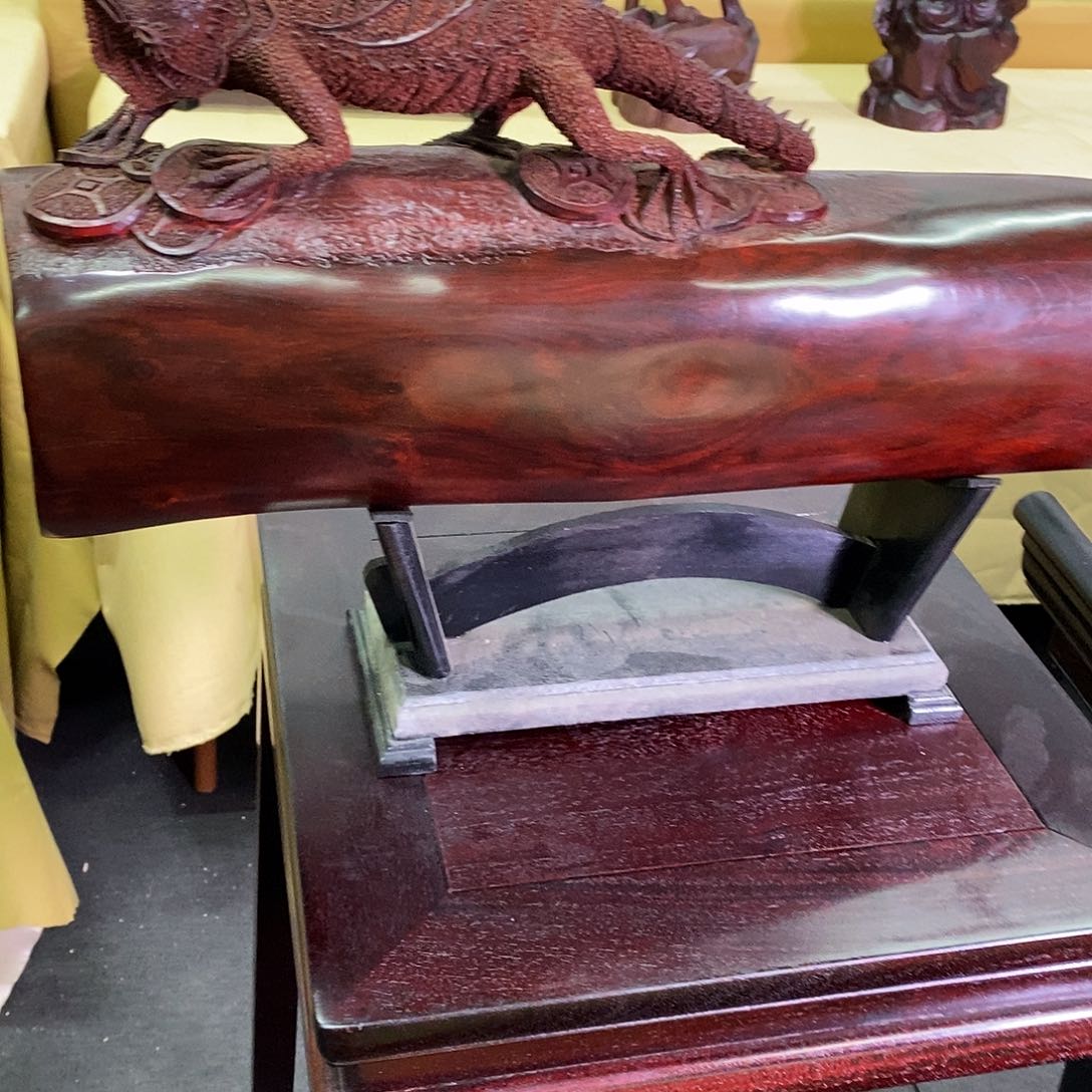 檀香紫檀（小叶紫檀）飞*