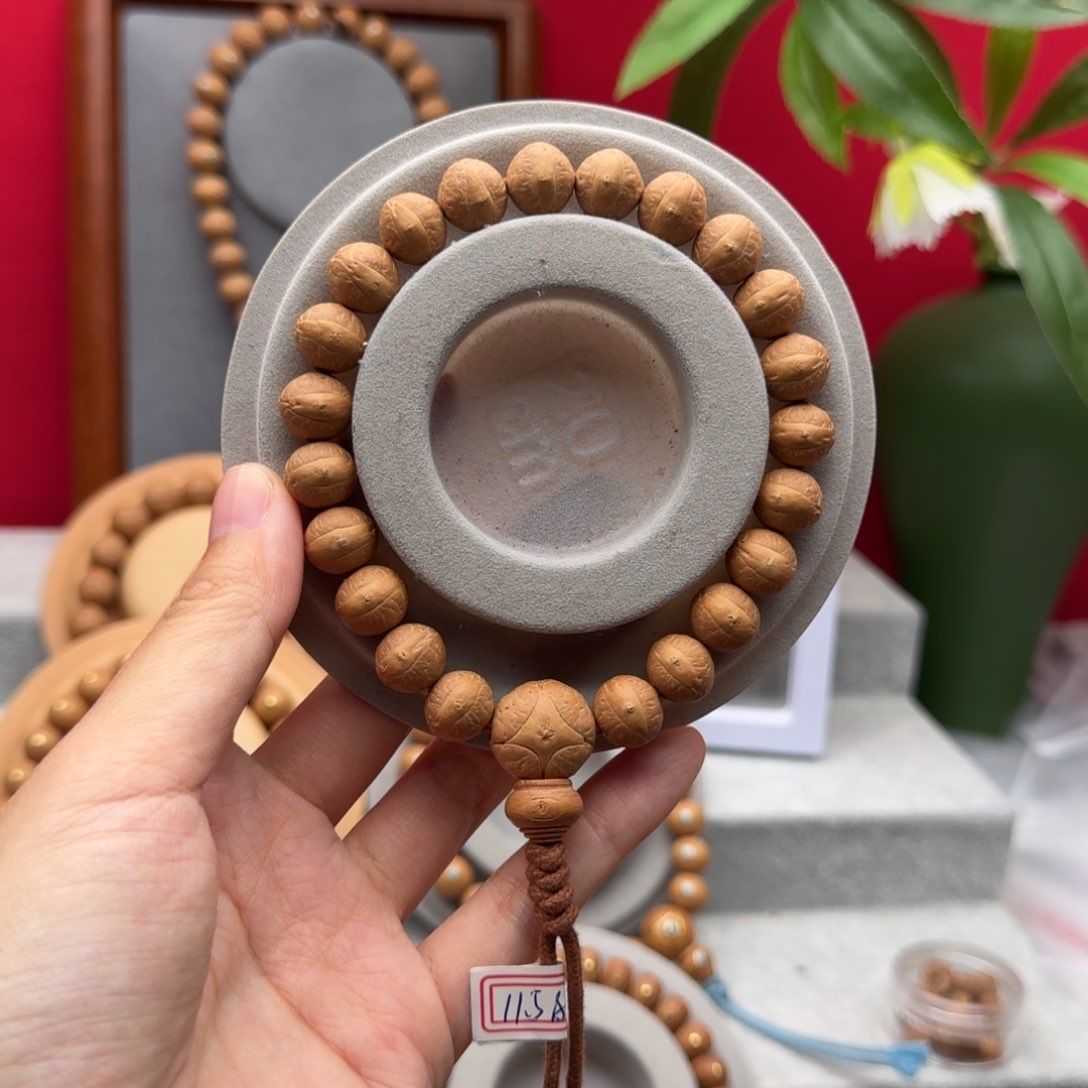 凤眼菩提手串11.5左右素串精品