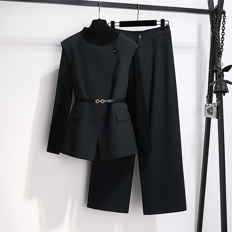 拉夏贝尔时尚职业套装女2025秋冬季小香风高级感小个子马甲三件套