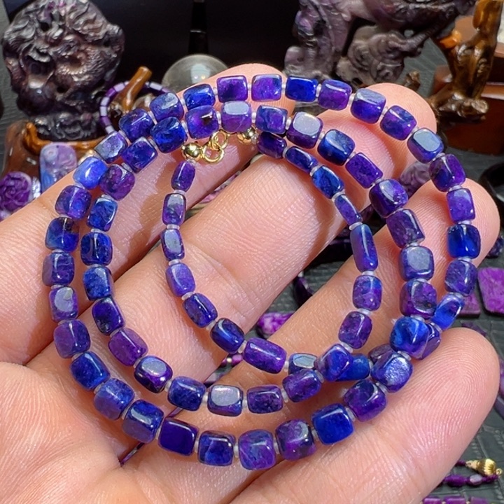 苏纪石（舒俱来）项链18K金镶嵌