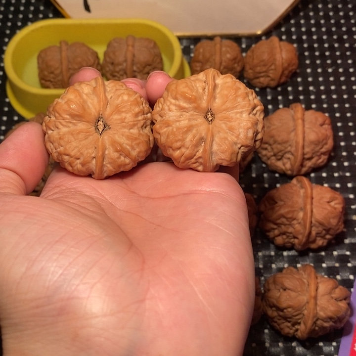 巴***星文玩核桃把件八腿