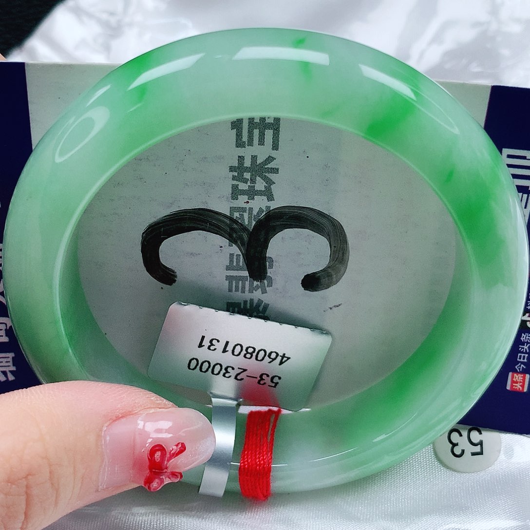 翡翠未镶嵌手镯天然缅甸a货翡翠