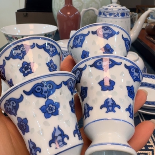 陶瓷。。。。。。。。。。。。。。陶瓷