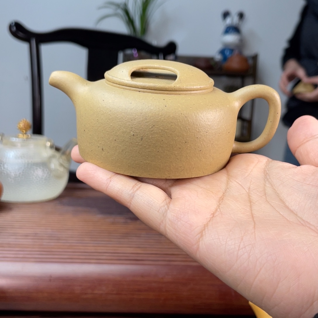 本山绿泥茶壶微瑕牛盖150cc