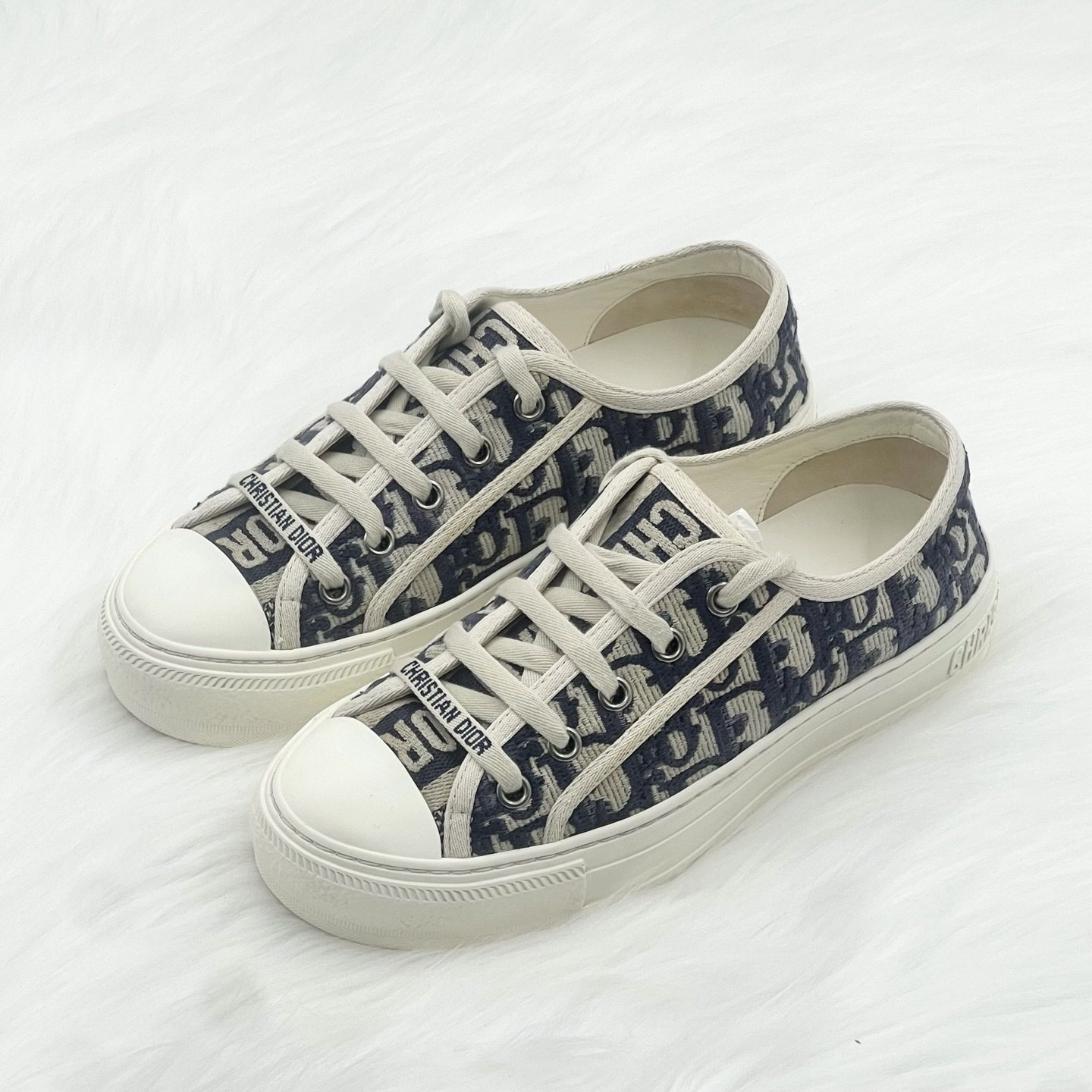 95新 DIOR/迪奥 Walk老花刺绣帆布鞋 34.5码 公价8.5k  ce31