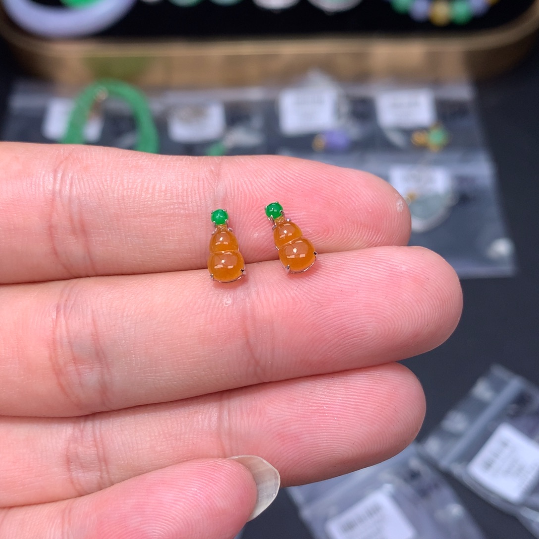 翡翠18K金镶嵌颈饰48小时鉴赏期，退货不扣服务费