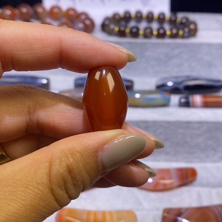 玛瑙/玉髓未镶嵌颈饰