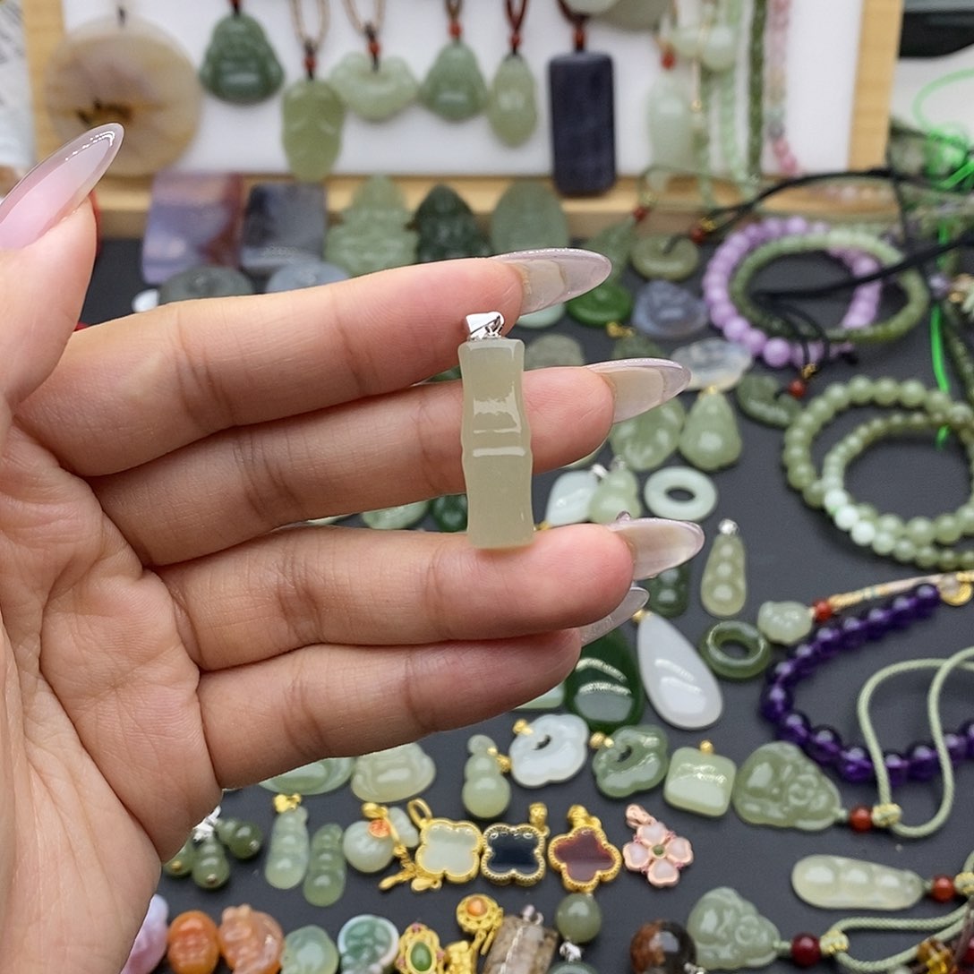 和田玉吊坠(不含链)银S925镶嵌