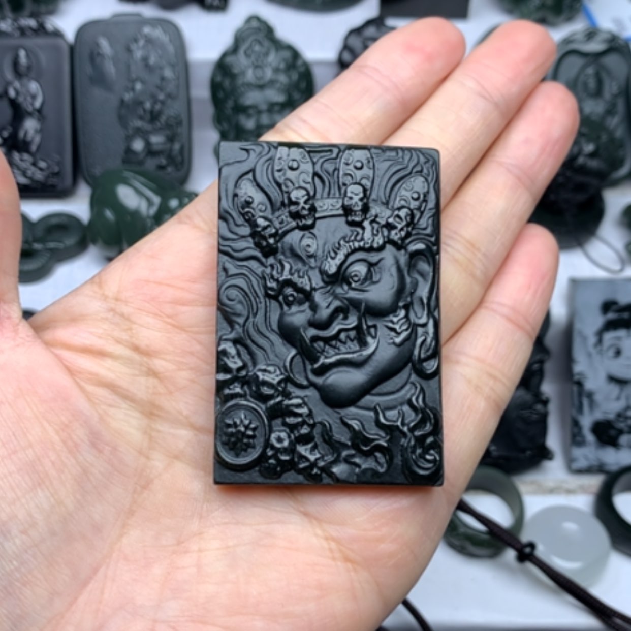 【闪购商品】和田玉未镶嵌颈饰T****品双面雕刻