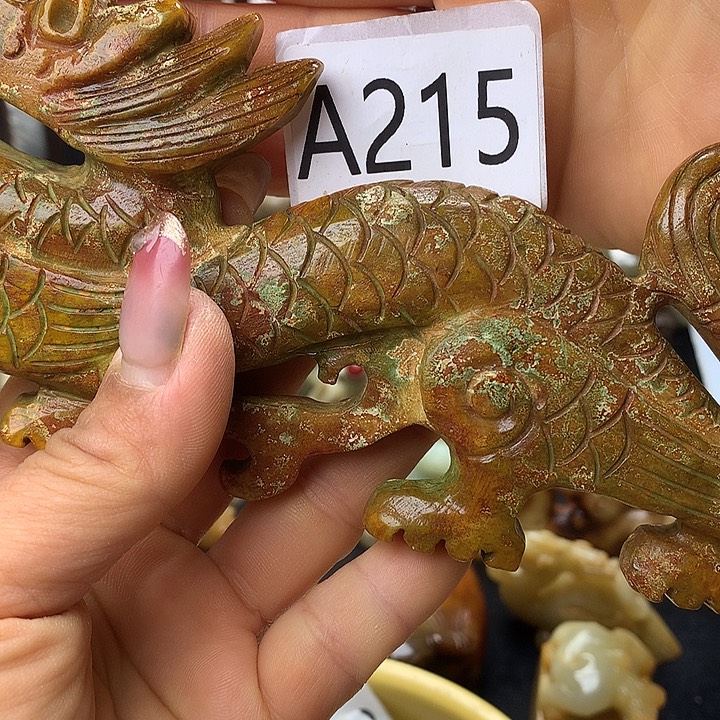 寒***，和田玉银S925镀金镶嵌颈饰