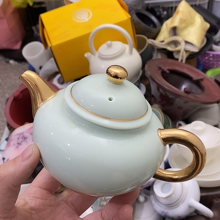陶瓷艺术品及陶瓷制品