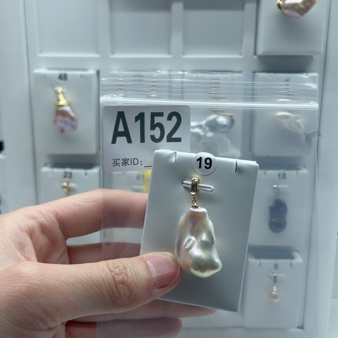 淡水珍珠颈饰合金