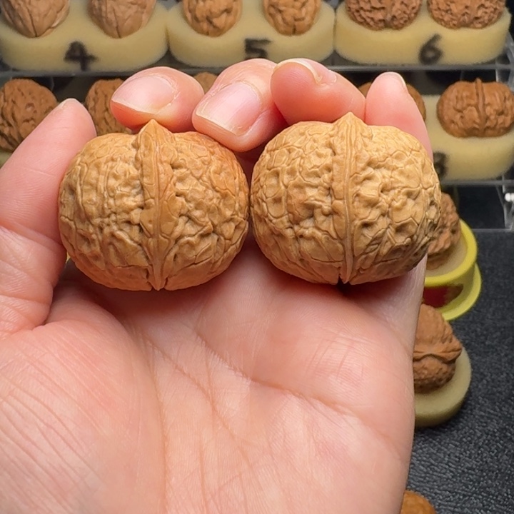 文玩核桃把件27号车