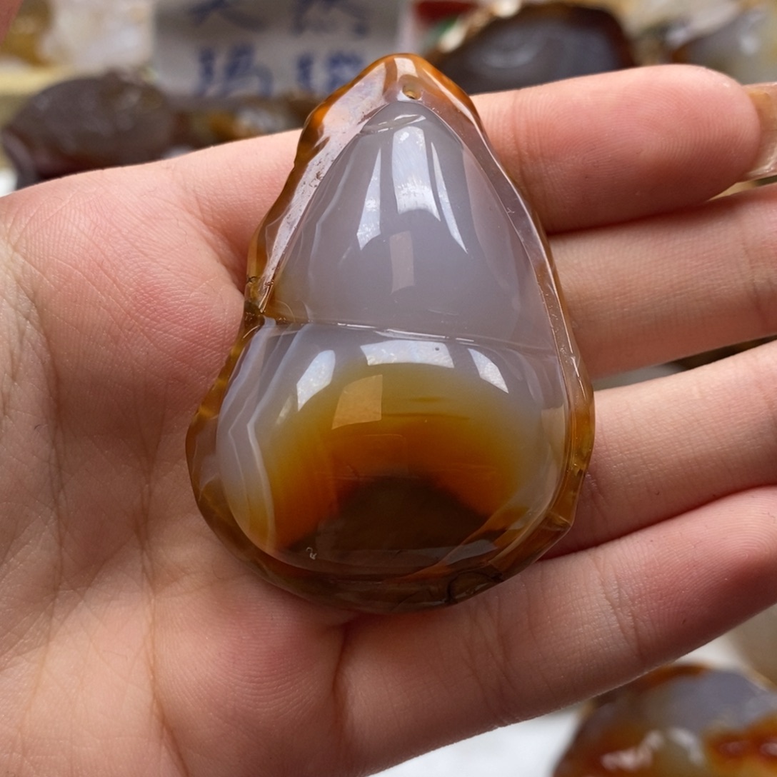 玛瑙/玉髓未镶嵌颈饰