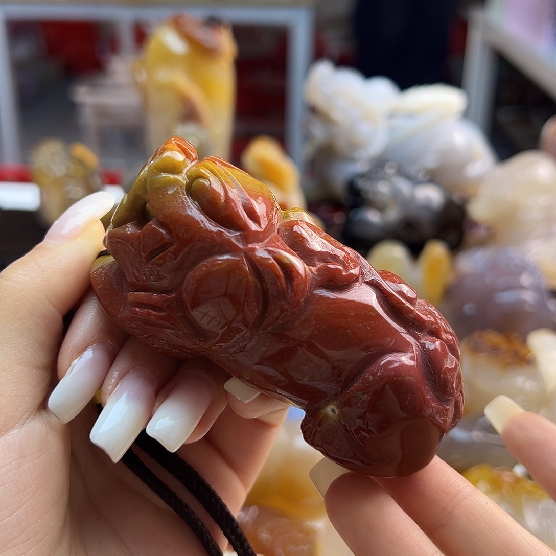 玛瑙/玉髓未镶嵌颈饰