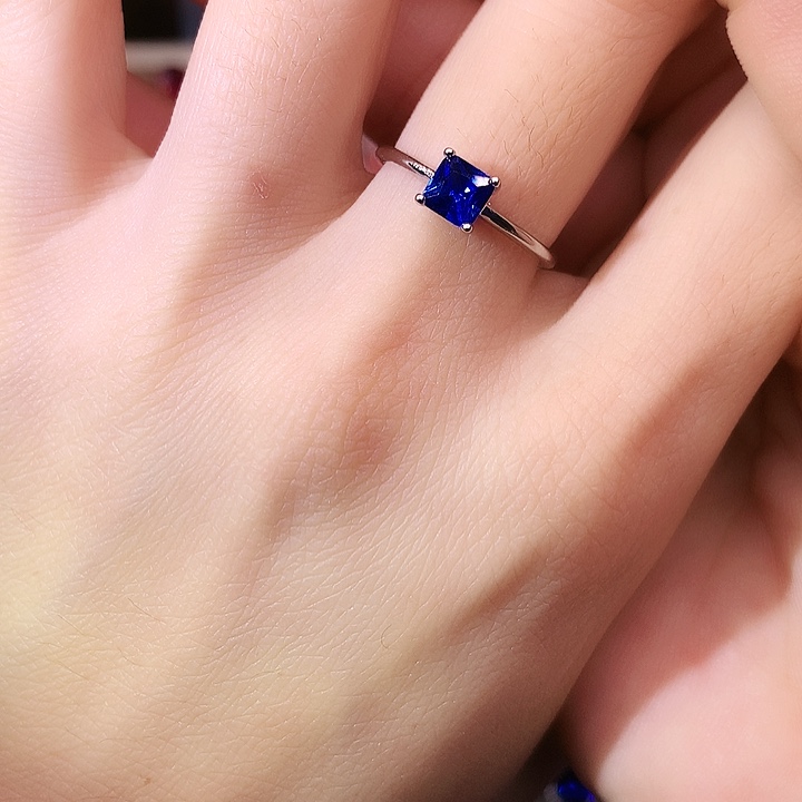 蓝宝石戒指银S925镶嵌