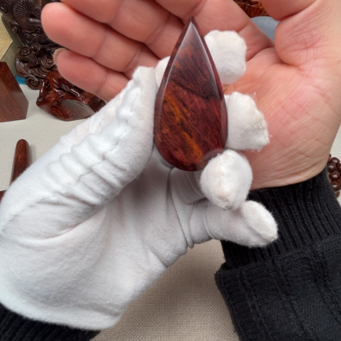 黄花梨/降香黄檀吊坠小吊坠…..