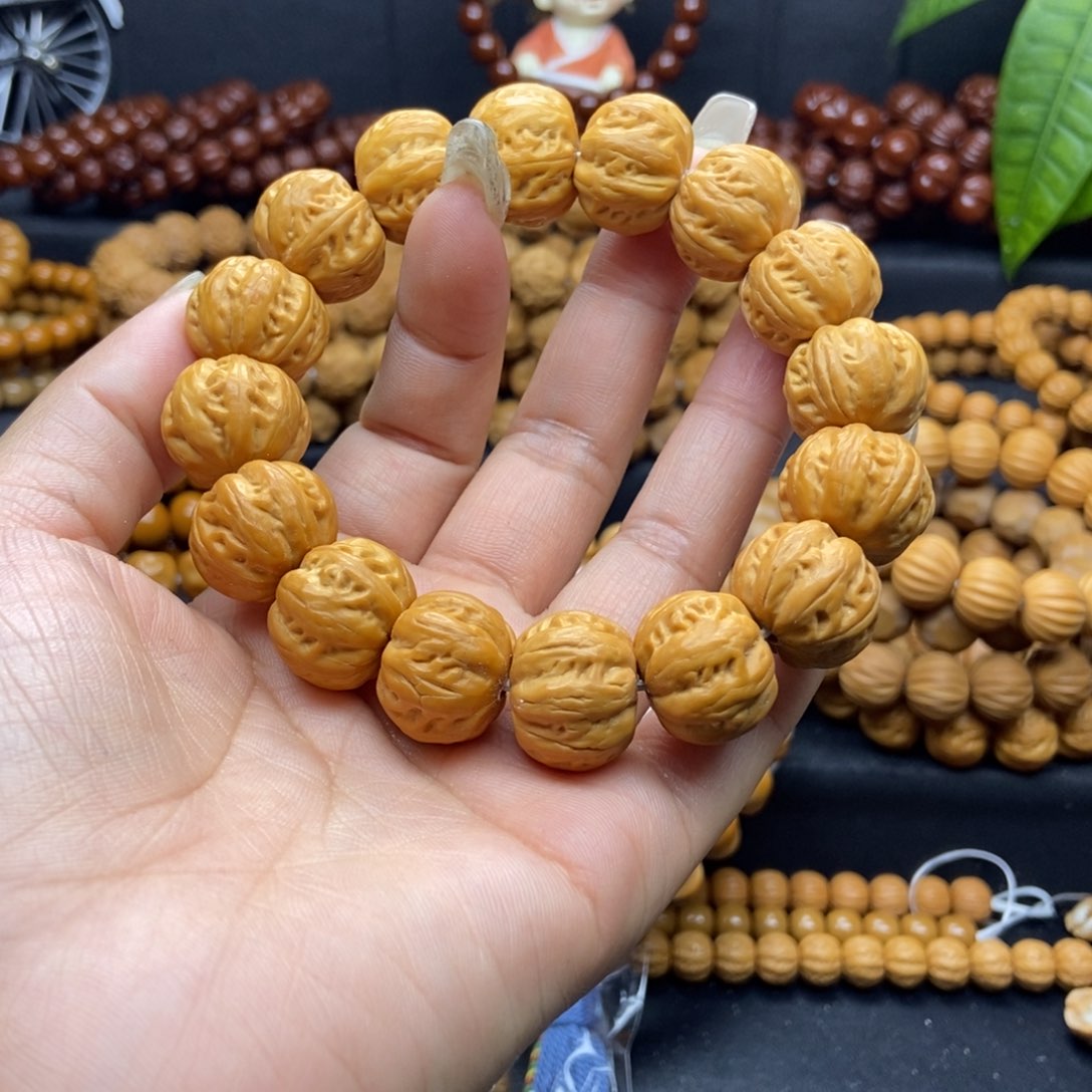 猴头核桃手串l****i粗筋麻花八棱手串