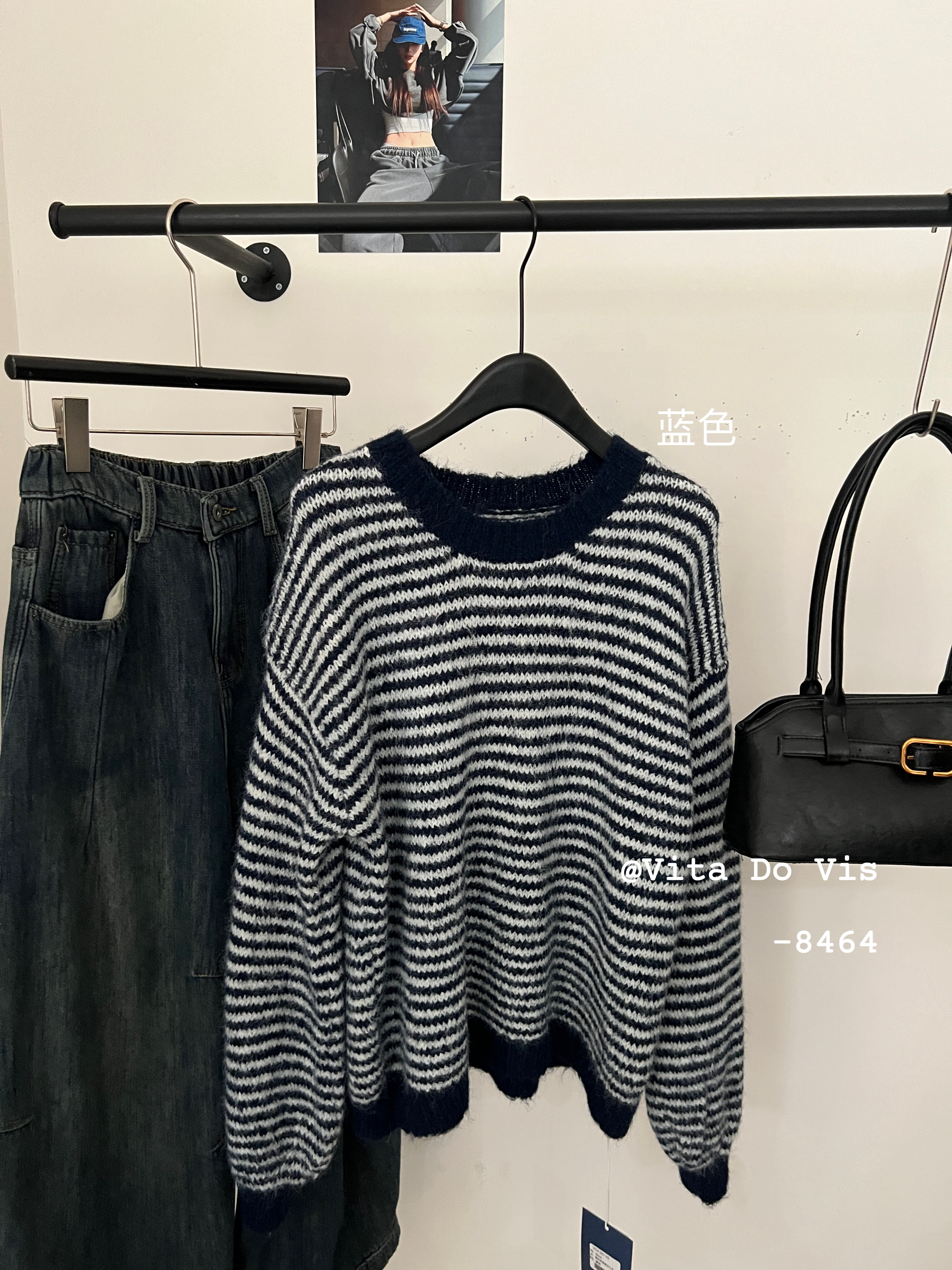 米多多 VITA-8464-宽松拼接条纹上衣